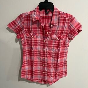 Eddie Bauer Shirt Womens Size XS Pink Plaid Short Sleeve Button Up Hiking Travel